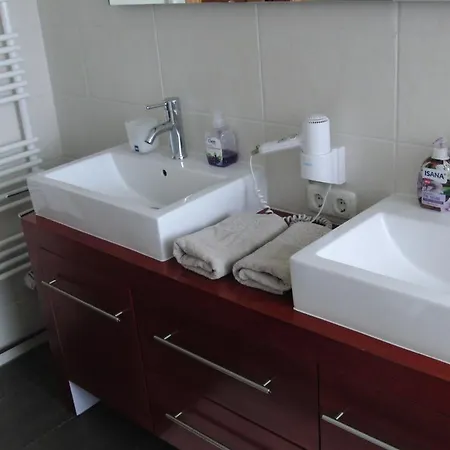 Apartment Haus Karlo *