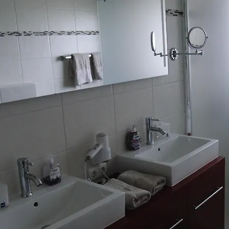 Apartment Haus Karlo