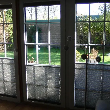 Haus Karlo Apartman *