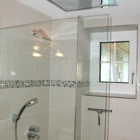 Apartment Haus Karlo